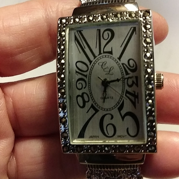 Watch - Picture 4 of 6